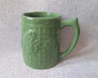 Grapes & Lattice/Trellis Pottery Mug - Uhl Style - Dark Green
