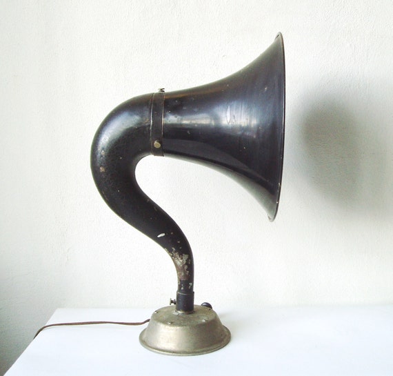 Antique Radio Horn Speaker Large Loudspeaker from 1925 Black