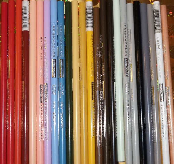 24 Prismacolor Lightfast color pencils. artist grade by Artpencils