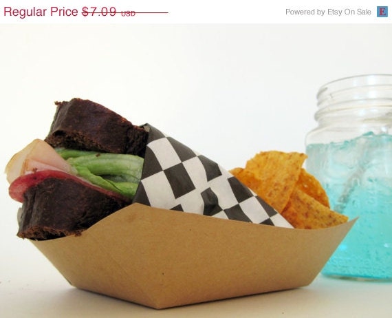 ON SALE - 50 LARGE Kraft Heavy Paper Food Tray for Parties, Showers or Wedding Il_570xn