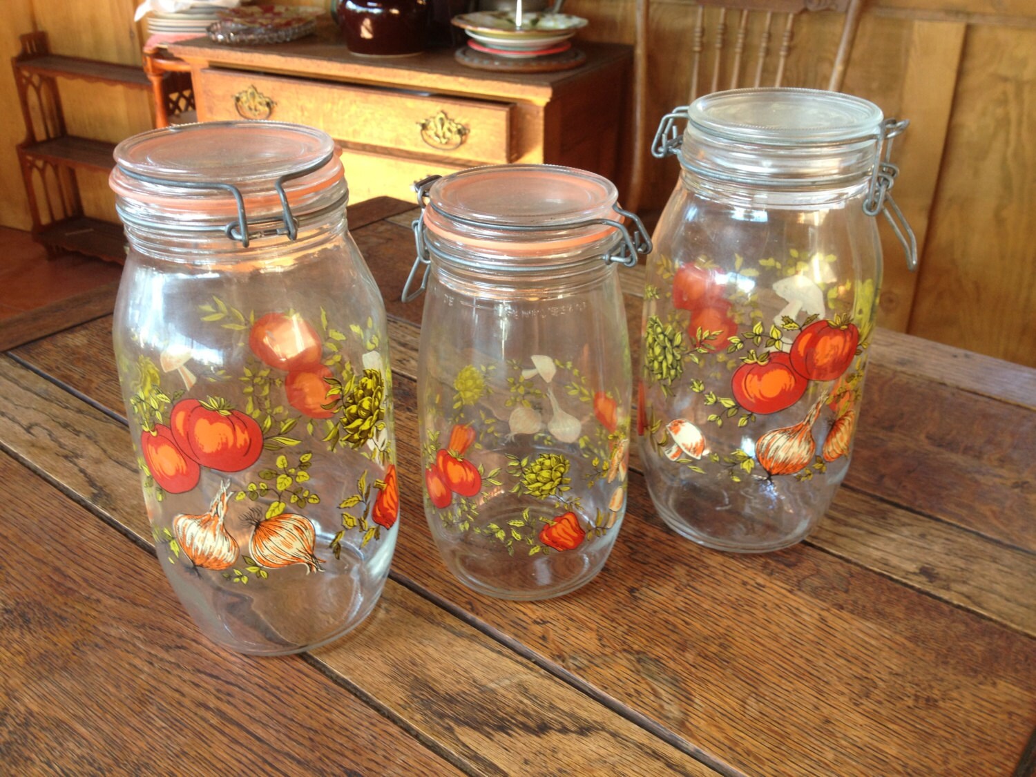 Pretty vintage Set of 3 Arc glass jars or canisters made