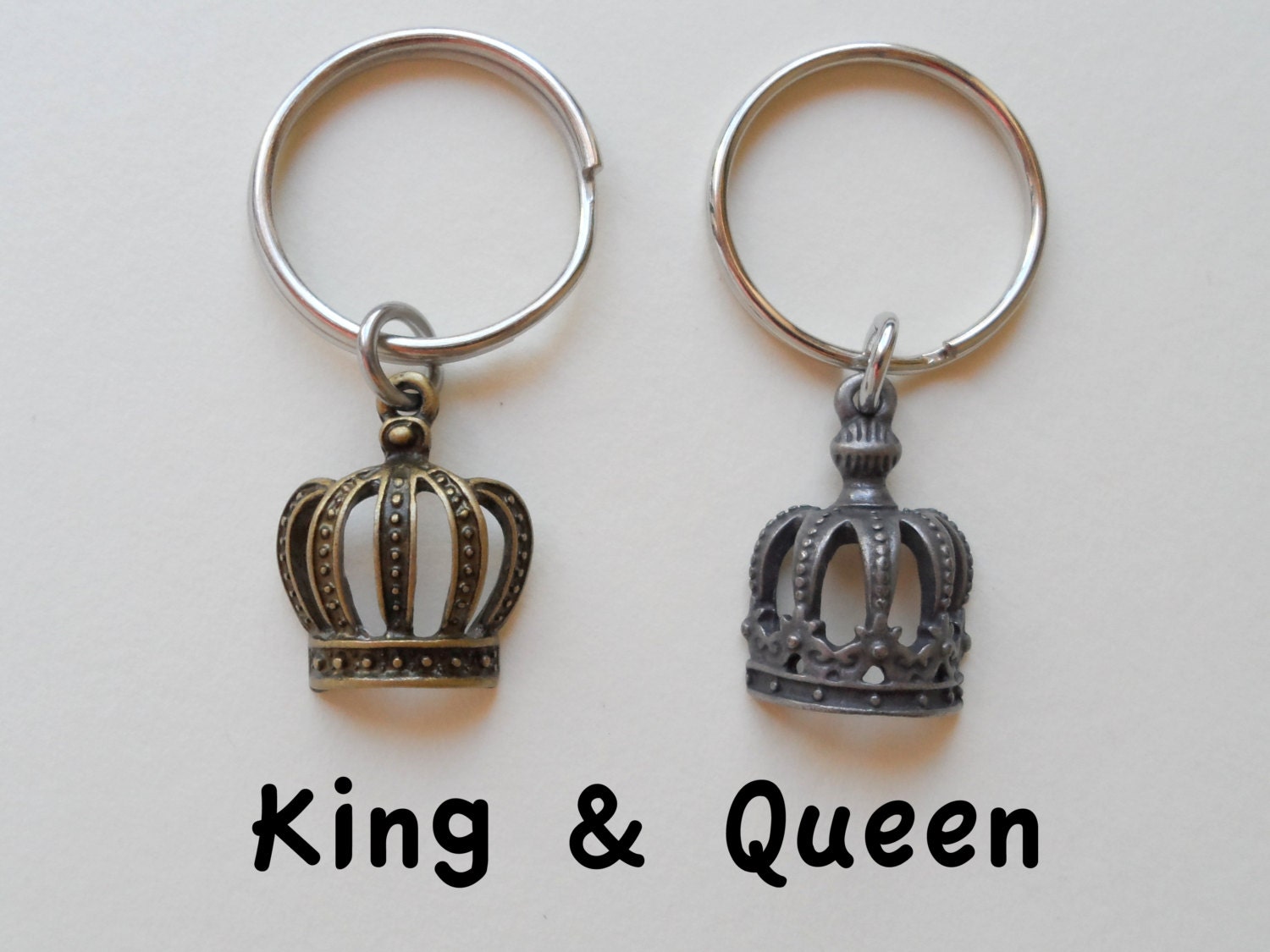 Couple Keychain Set King and Queen Crown Key Ring Set