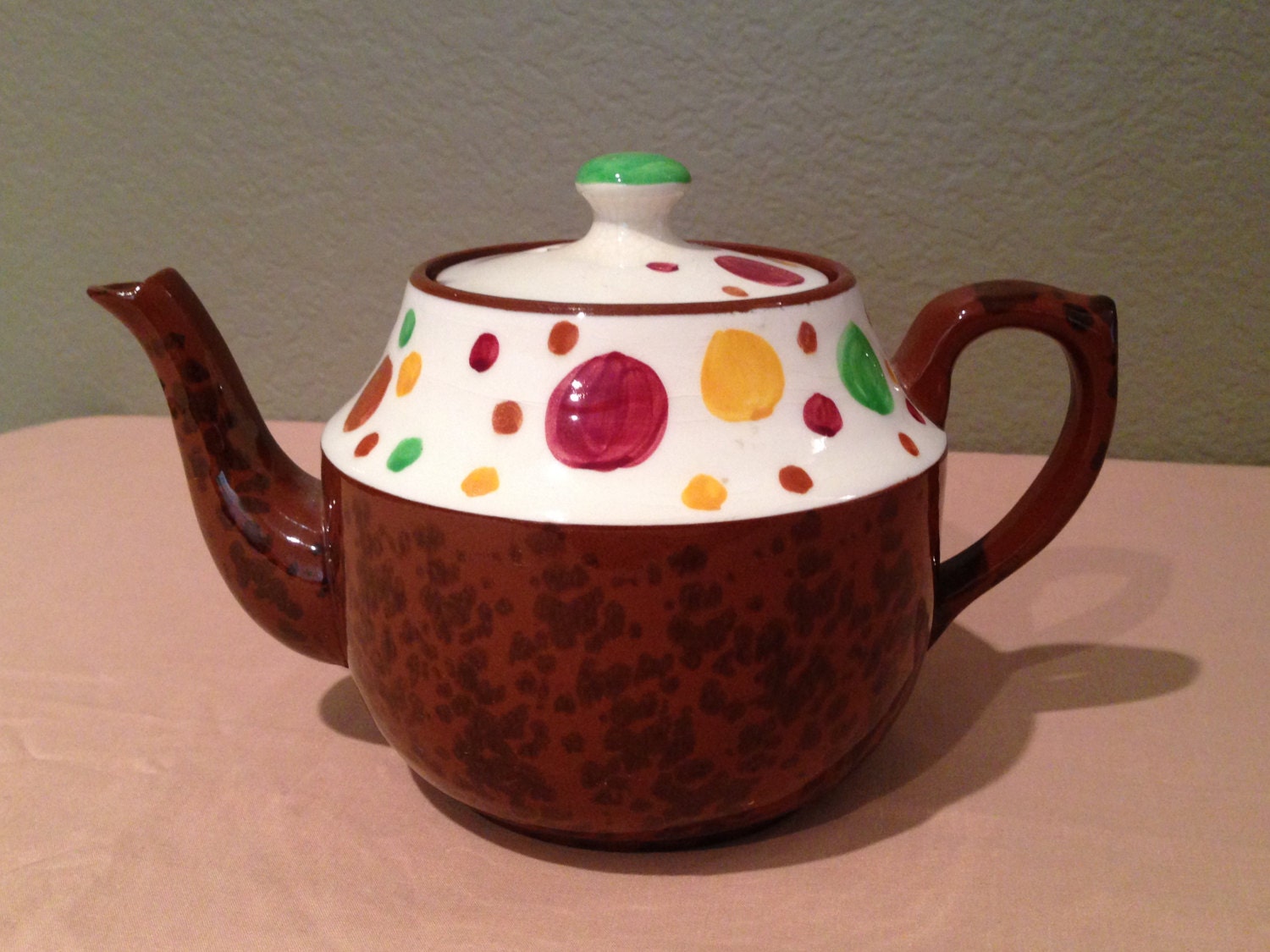 Vintage Teapot Price. Bros. ENGLAND