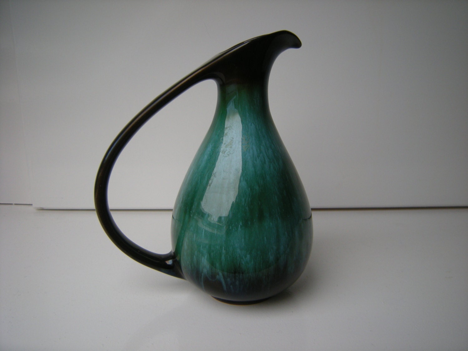 Blue Mountain Pottery Canada: pitcher