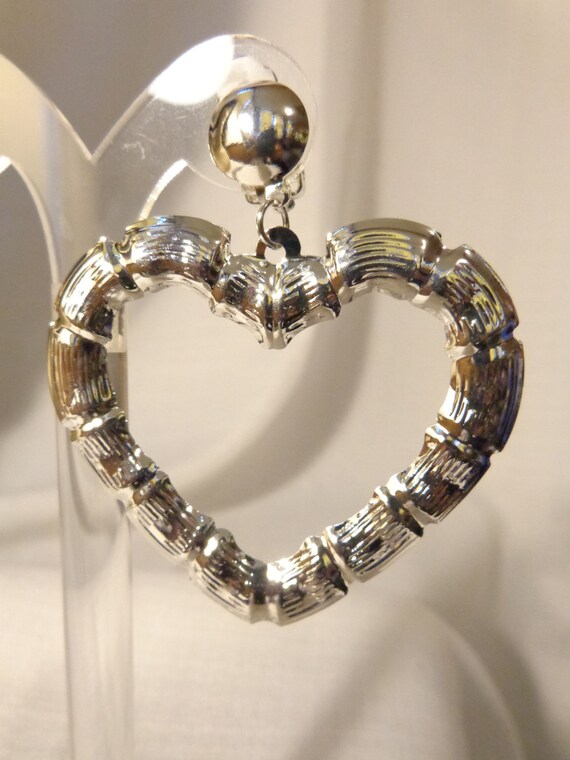 Clipon Earrings Hoop Dangle Bamboo Heart by Ilovetobuildhoops