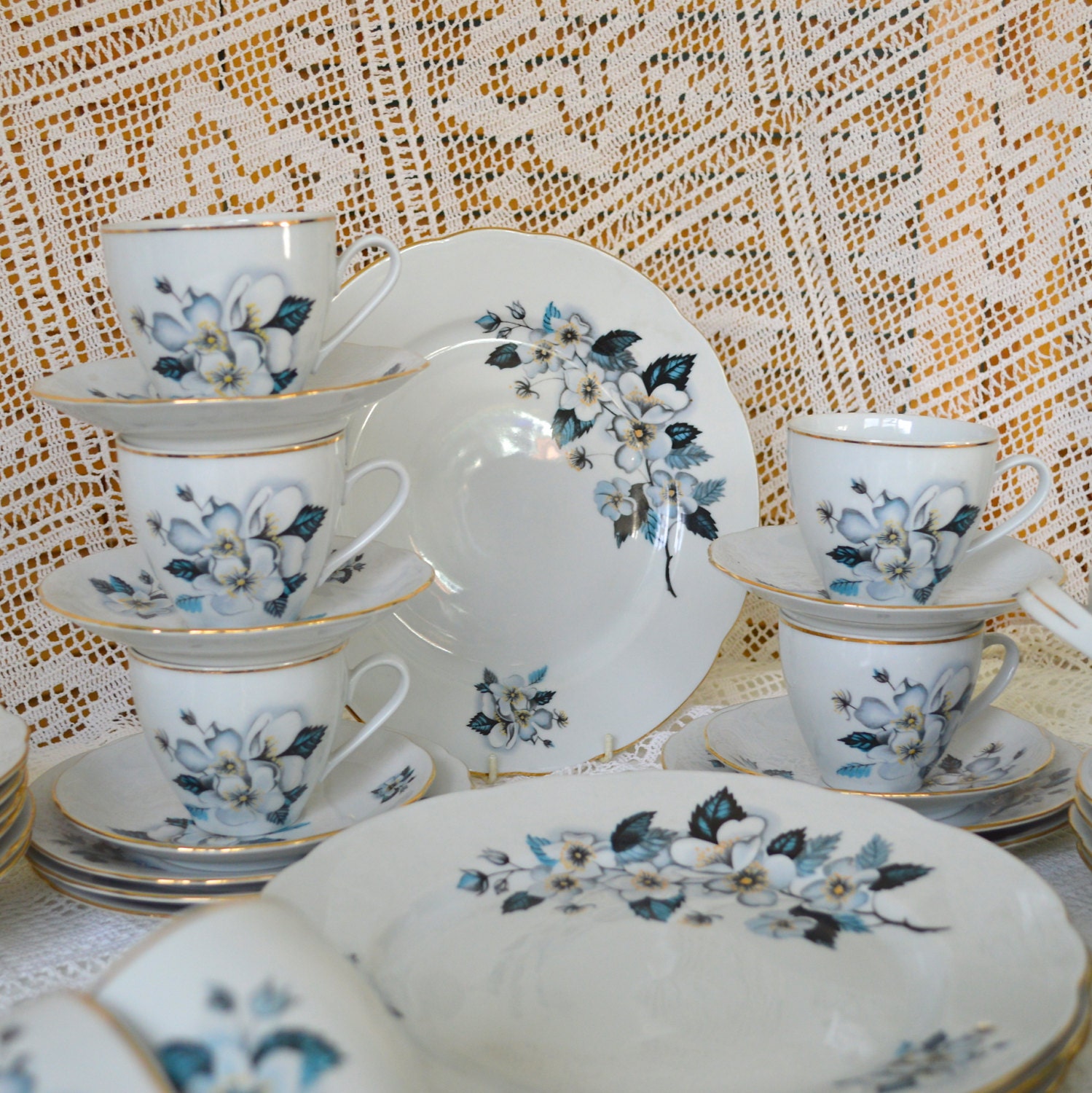 Bone China 18 Piece Tea Set M.Z. Czechoslovakia 6 each of