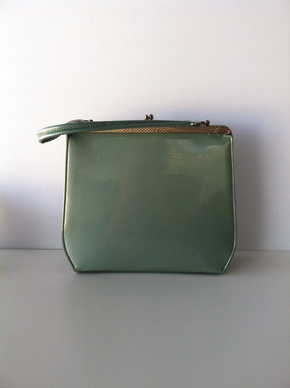 Items similar to Green Vinyl Vintage Purse on Etsy