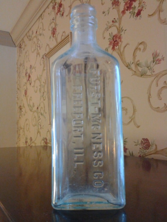 FurstMcNess Co. Freeport Ill. bottle clear antique vintage
