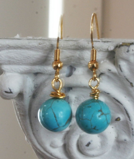 Turquoise Dangle Earrings by BRecovered on Etsy