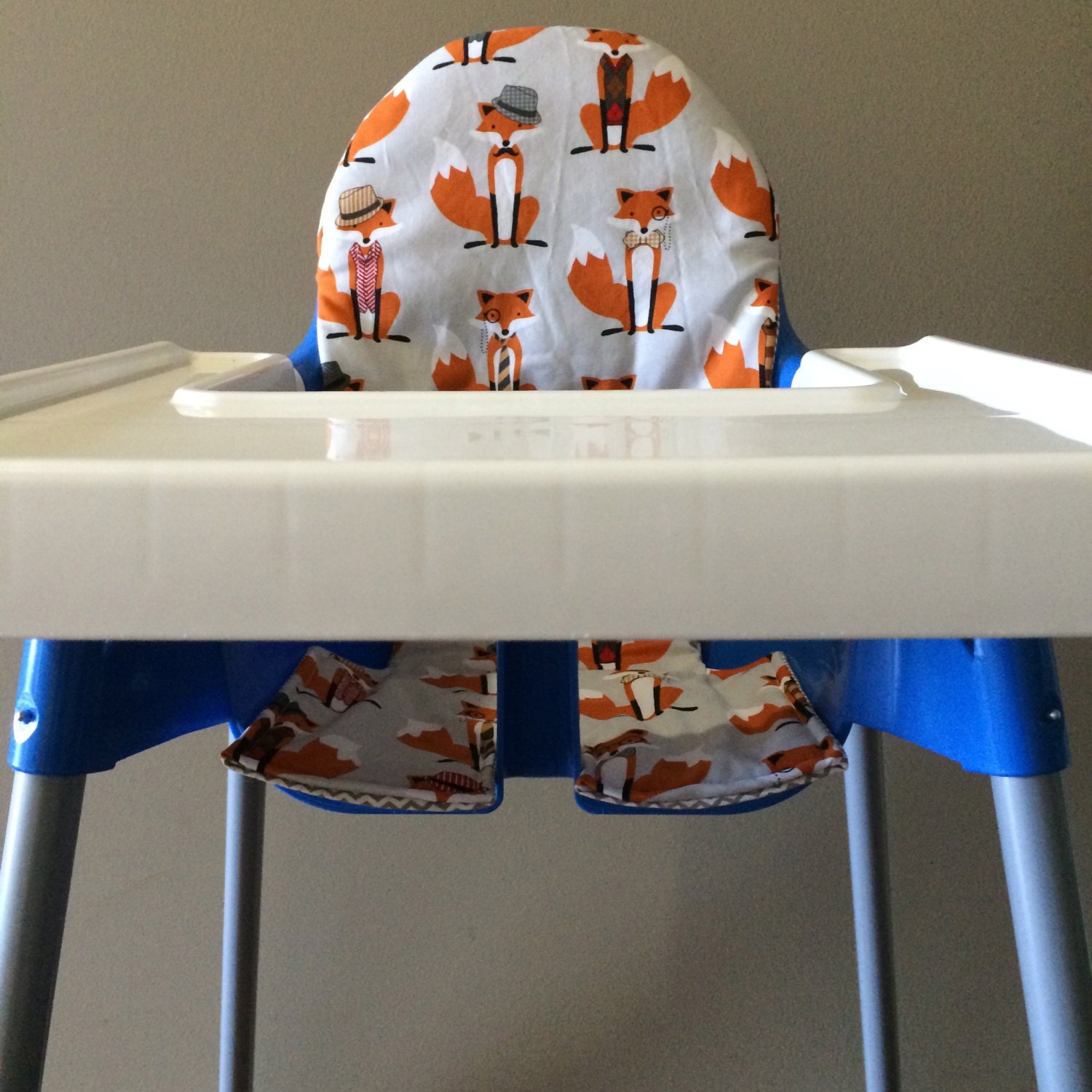 Ikea Antilop high chair cover. Cotton. Orange foxes and grey