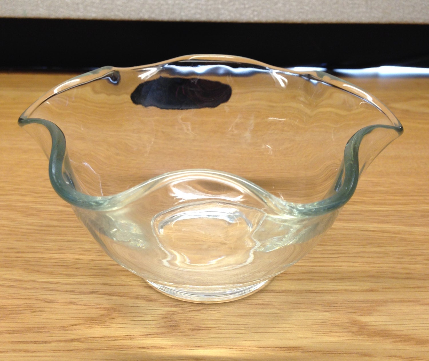 Vintage Flared Wavy Edged Glass Candy/ Nut Bowl 4.5
