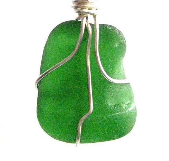 https://www.etsy.com/ie/listing/186755617/irish-sea-glass-jewelry-kelly-green?ref=shop_home_active_4