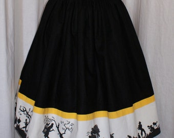 Vintage 1950s inspired plain black true full circle skirt XXS