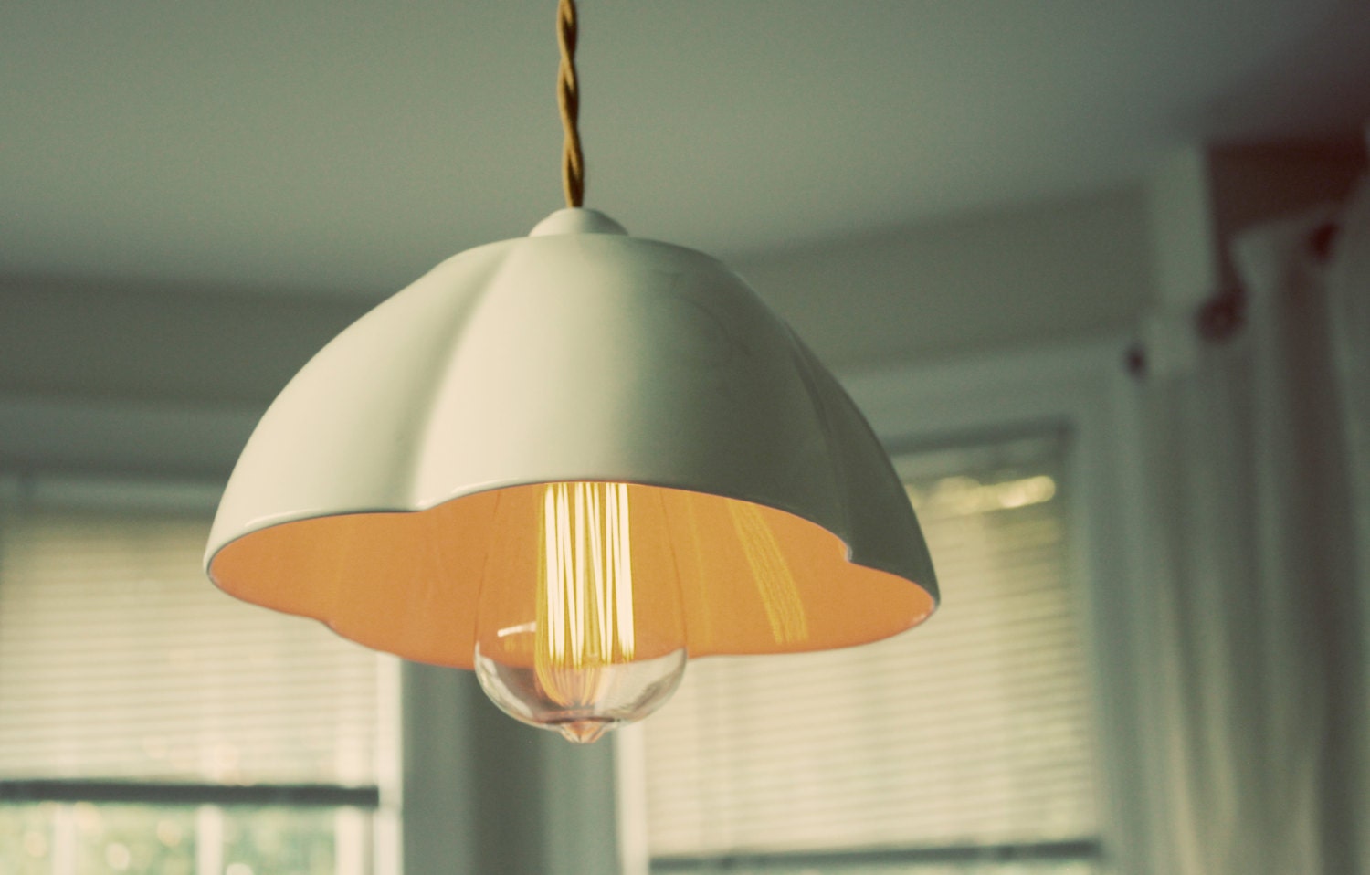 Ceramic Flower Lamp Hanging Pendant Lamp