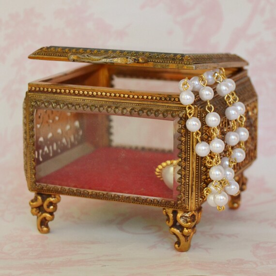 Vintage Glass Jewelry Box 2