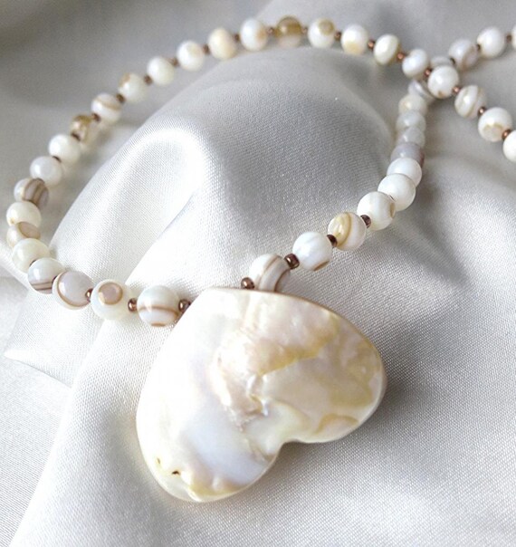 Mother of pearl necklace natural heart shape. Statement
