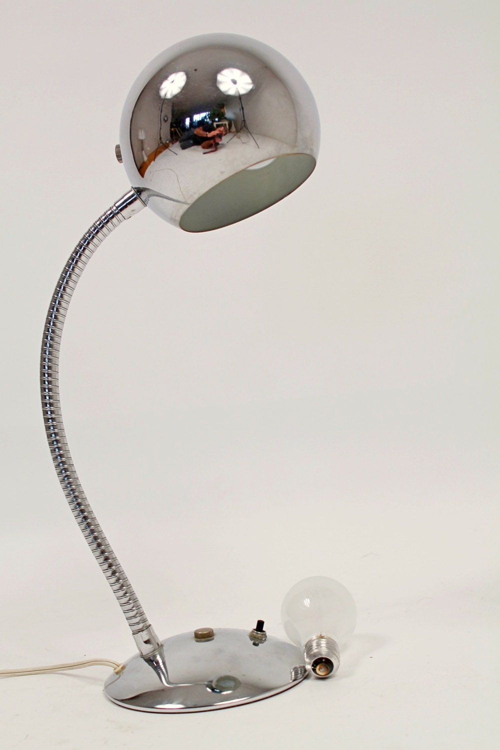 VINTAGE TABLE LAMP chrome eyeball mid century retro 60s 70s