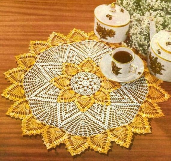 Download 2 Color Crochet Pineapple Doily Pattern Retyped Large Print