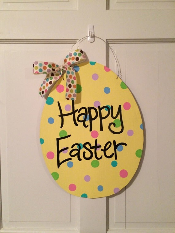 Items similar to Easter Wooden Door Hanger on Etsy