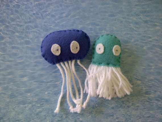 jellyfish cat toy