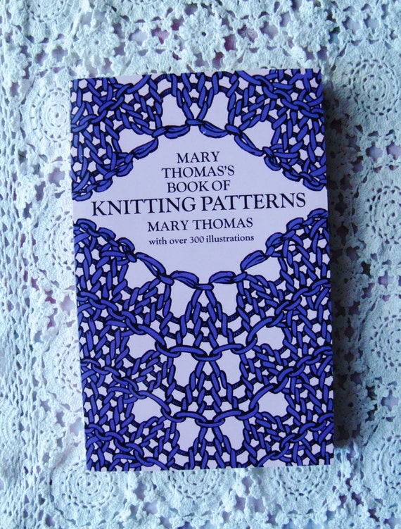 Items similar to Mary Thomass Book of Knitting Stitch Patterns, Illustra...