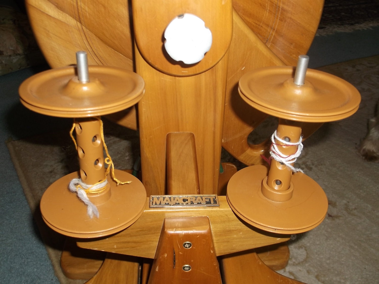 Majacraft Suzie Upright Castle Spinning Wheel with Three