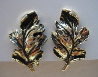 Leaf Gold Earrings Screw Vintage