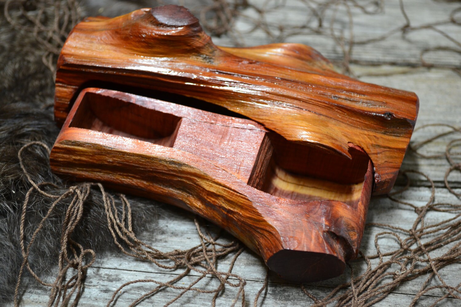 Extra Small Cedar Log Jewelry Box with Hidden Drawer 683