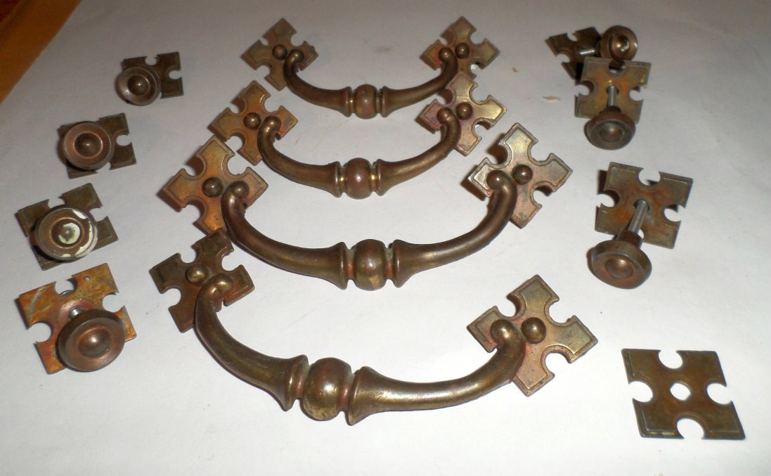 Vintage Drawer Pulls & Knobs Gothic Drawer Pulls by carriesattic