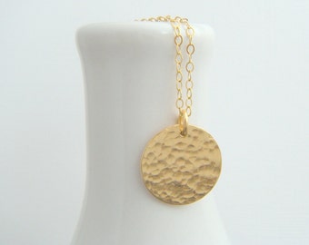 hammered gold circle necklace. 14k gold filled fill disc. 14 k simple everyday jewelry. modern dainty delicate pendant gift for her 5/8"