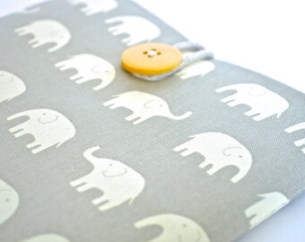 14" to 15.6" Laptop Sleeve MacBook Pro 15 inch Case Retina Display Padded Cover Custom Size Available- Elephants