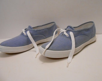 Womens 80s Blue Canvas Keds Original Tennis Shoes in a Size 9.5 to 10