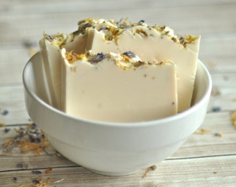 Lemon Cedarwood Soap with Lavender Vegan Soap - Essential Oil Soap - Shea Butter Soap - Handmade Soap - Happiness