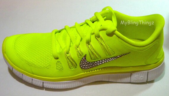nike free run neon green