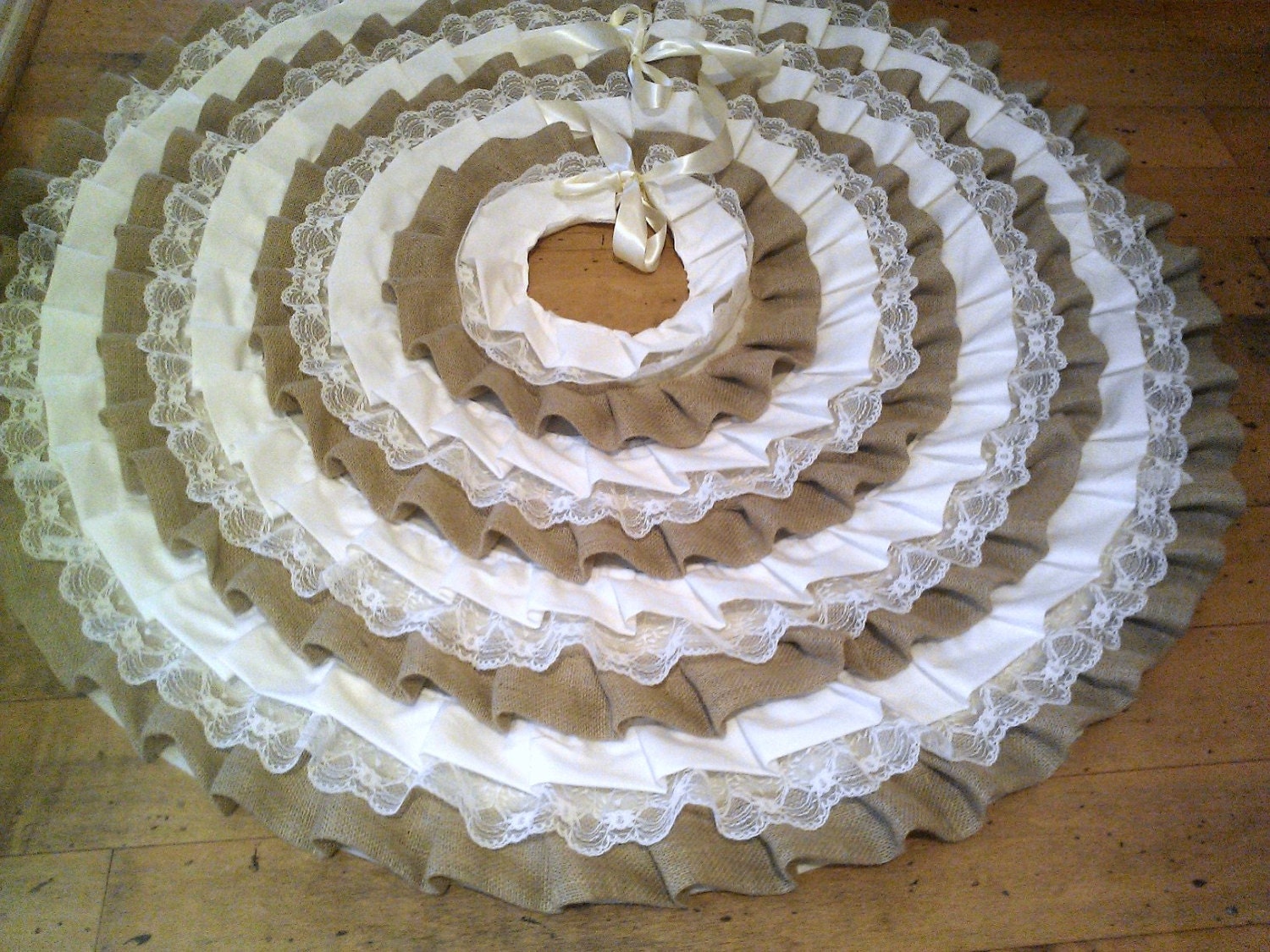 Ruffle Christmas Tree Skirt 45 Burlap Ivory by SouthernDresser