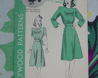 Vintage Pattern c.1940's Hollywood Movie Star Series No.777 One Piece Dress, Size 14