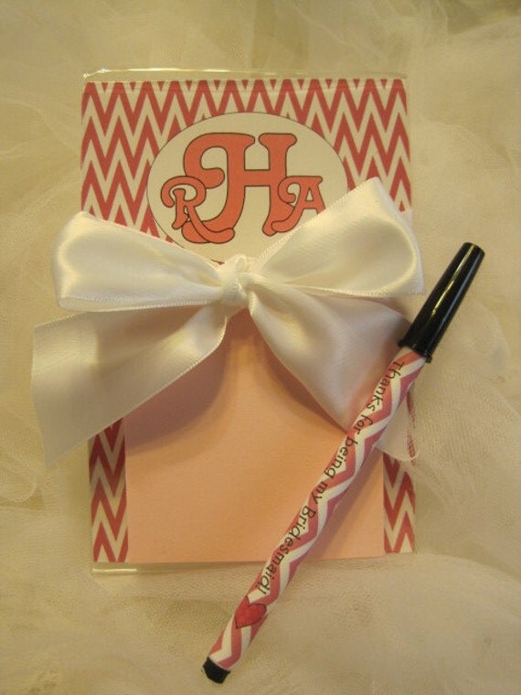 Items similar to Personalized Pen and Monogramed Note PadGIft Set on Etsy