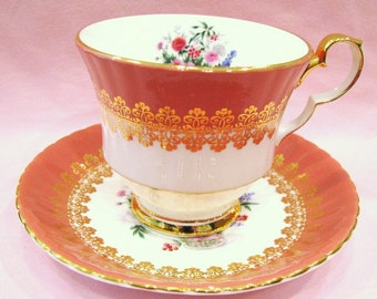 Vintage Hammersley Tea cup and Saucer Flower Bouquet, Shabby Cup and Saucer