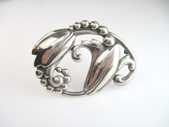 Vintage Sterling Silver Brooch. Nordic Jewelry. Signed Viking