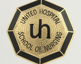 Vintage United Hospital School of Nursing Pin - Solid 14k Yellow Gold Badge UH w6787 R