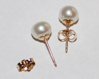 6-7mm 14K Gold Filled pearl stud earrings, Real pearl studs, Gold pearl earrings, Bridesmaid earrings, Bridesmaid pearl studs, Bridal gift