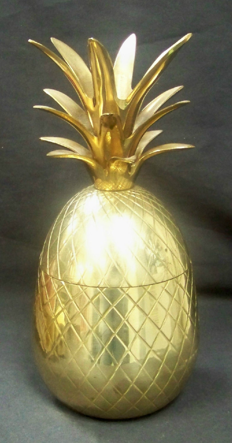 Stunning 10 Brass Pineapple Ice Bucket. Ice Chip for