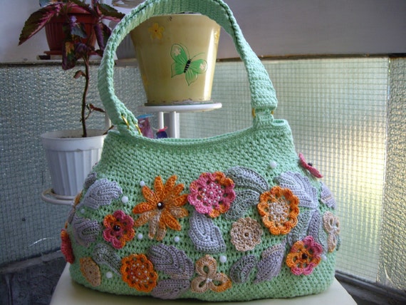 Crochet handbag with flowers and pearls...Handmade by GalyaKireva