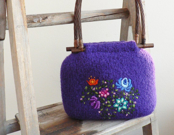 Folk Style Embroidered Felt Bag