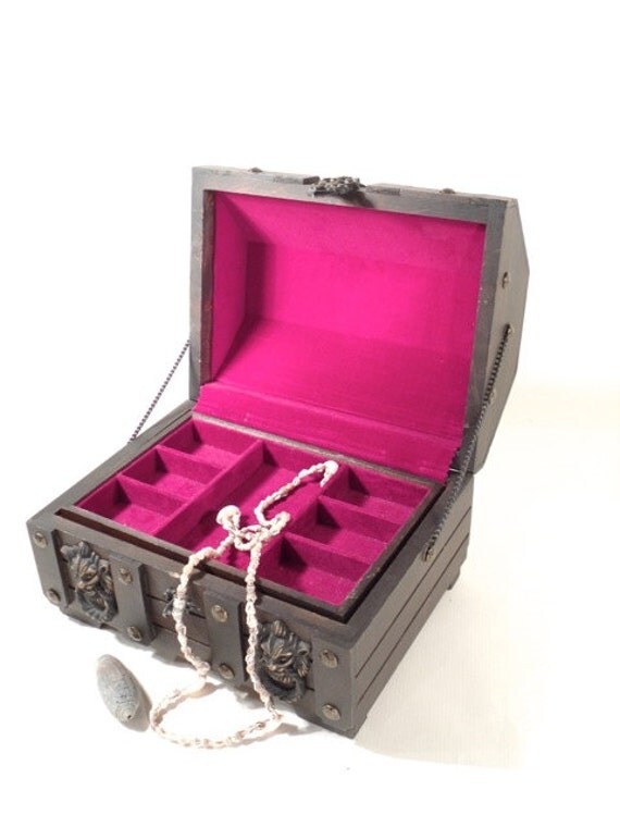 Vintage Mens Jewelry Box Pirate Treasure Chest