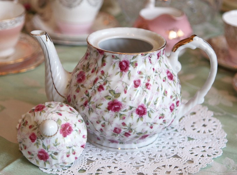 Vintage Lefton Rose Chintz Teapot with Lid