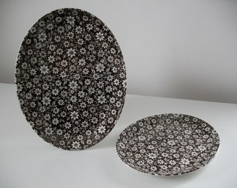 Vintage Johnson Brothers Country Cupboard Ironstone Platters, set of two / brown daisy transferware