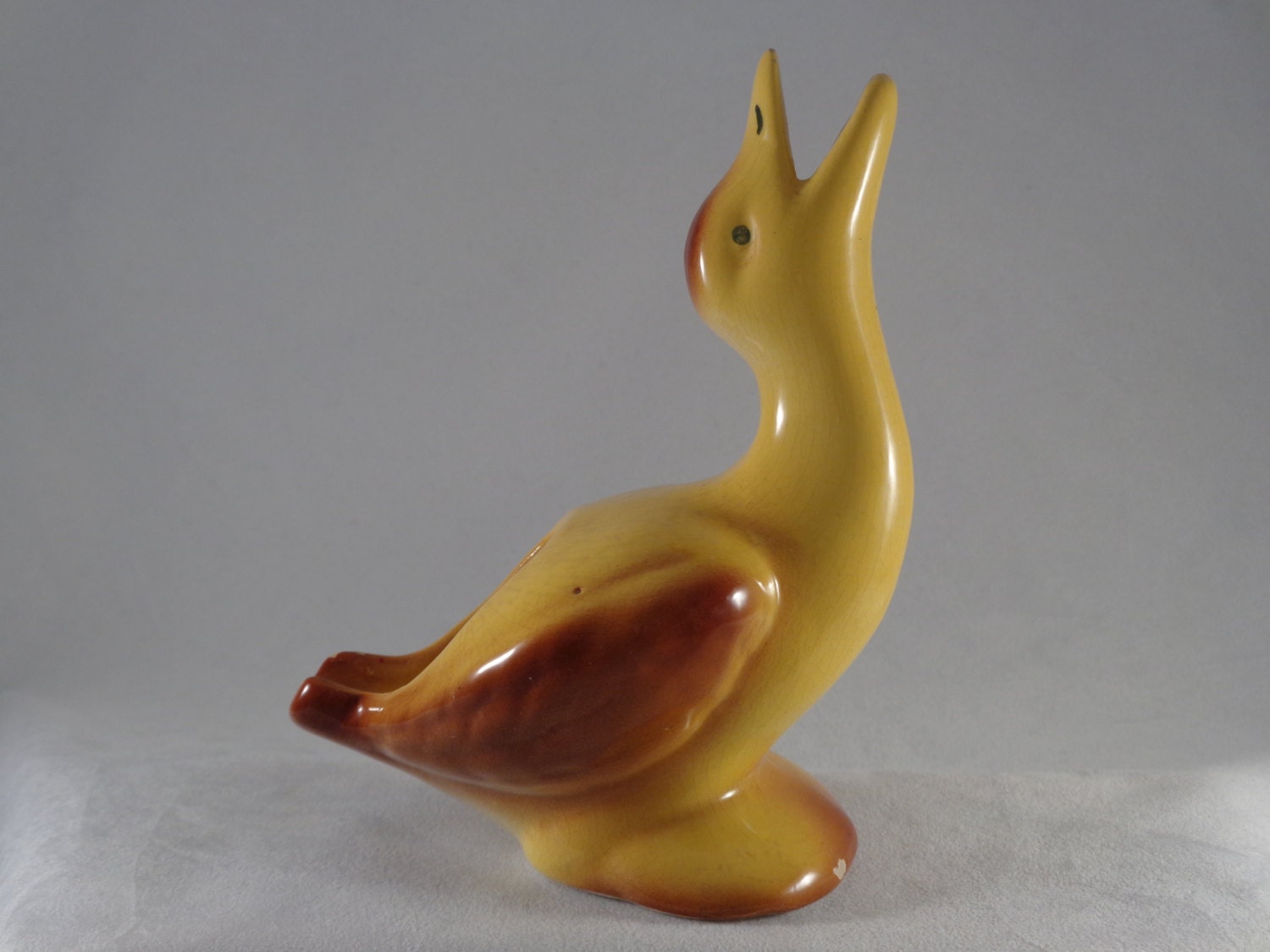 vintage pie bird yellow and brown duck very unusual rare tea vintage pie bird yellow and brown duck very unusual rare tea