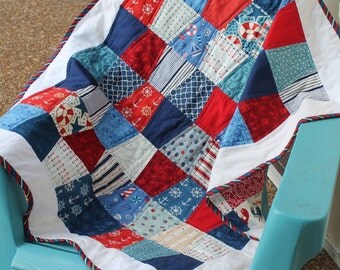 Arrows Up and Down Quilt by InsidetheCornerRoom on Etsy