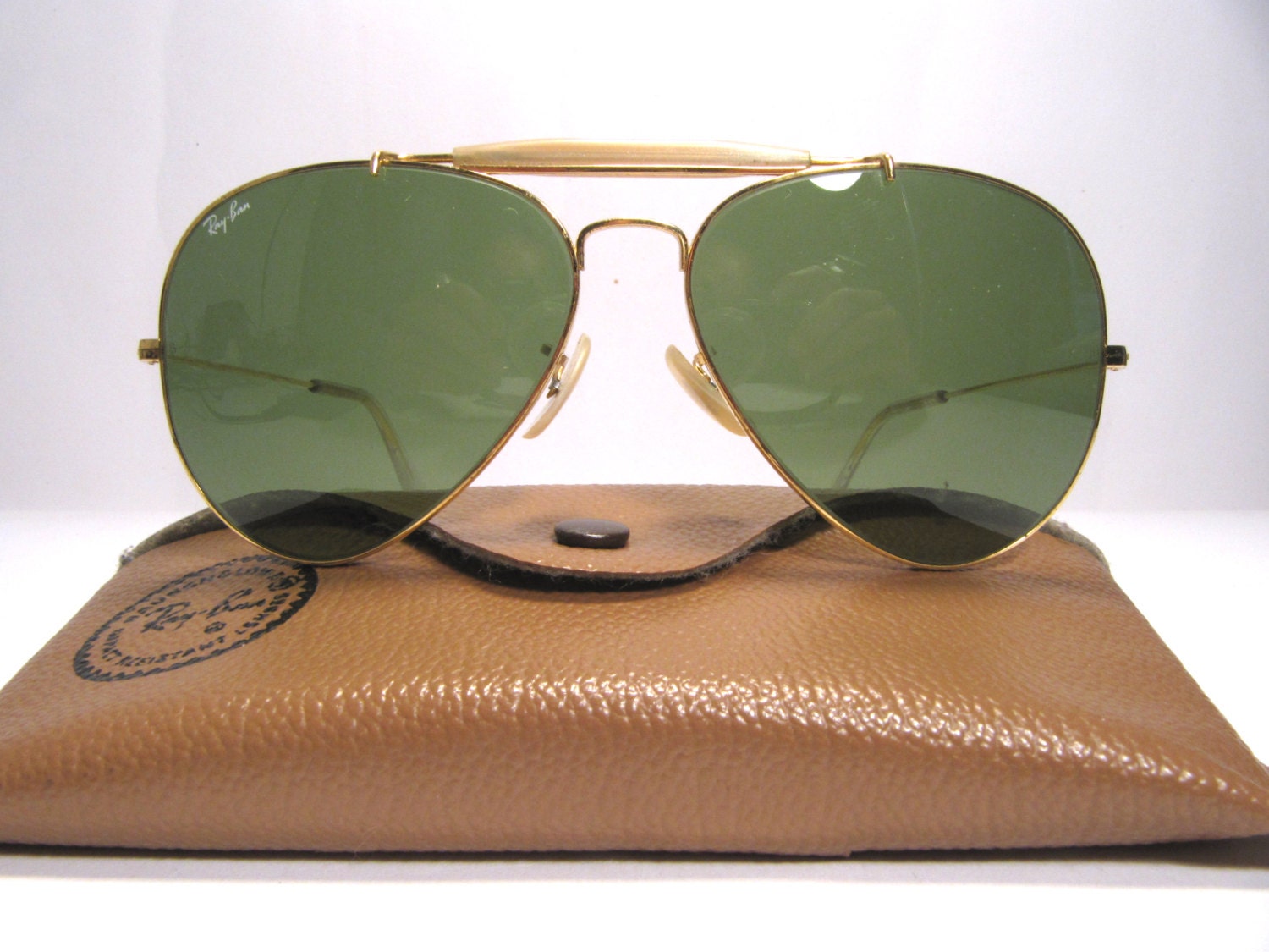 Ray Ban B&L Outdoorsman gold metal vintage sunglasses U.S.A